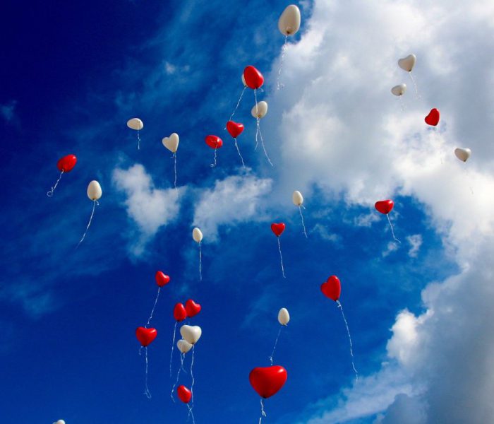 A quelle hauteur peut monter un ballon de baudruche gonflé à l’helium ?